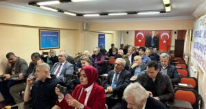 Tam Demokrasi Platformu’nda “Demokrasi ve Toplum” Konferansı