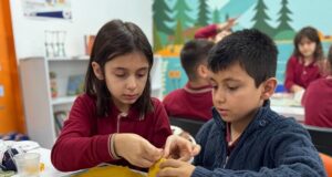 Minik kalpler bilimin heyecan verici dünyasıyla tanıştı