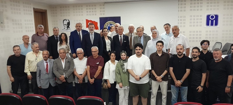Hür Düşünce Hareketi Sakarya İl Başkanlığı Açılış Paneli Gerçekleştirildi
