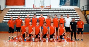 Büyükşehir Basketbol antrenmanlara başladı