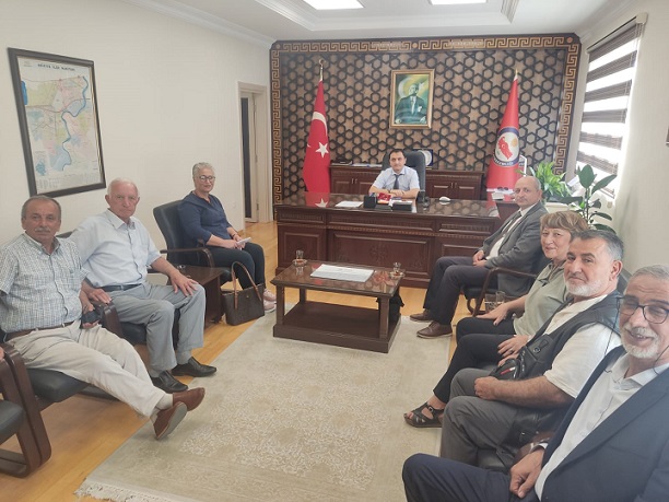 Ali GÖKPINAR ve yönetim kurulu üyeleri Arifiye kaymakamı ve Arifiye belediye başkanını makamlarında ziyaret gerçekleştirdi