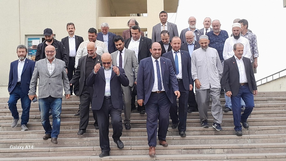 Saadet Partisi Sakarya İl Başkanlığı Savaş suçu işleyen İsrail’li yetkililer hakkında Suç duyurusunda bulundu