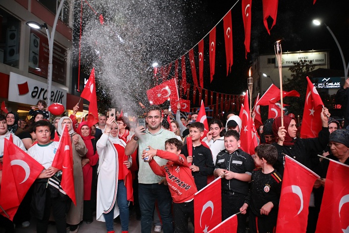 Akyazı’da yüzyılın bayramı coşku ile kutlandı