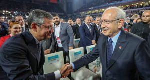 CHP Genel Başkanı Kemal Kılıçdaroğlu: “Yeni Genel Başkanımız Özgür Özel’i kutluyor, Başarılar Diliyorum”