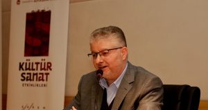 İlahiyatçı Prof. Dr. Raşit Küçük Büyükşehir Belediyesi’nin ‘vefa’ programında anıldı