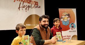 Çocuk kitabı yazarı Melih Tuğtağ öğrencilerle buluştu