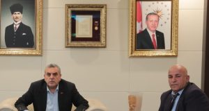 Hak ve Huzur Partisi Genel Başkan Yardımcısı Hanifi YOLCU Şanlıurfa Büyükşehir Belediye Başkanı Zeynel Abidin Beyazgül’e nezaket ziyaretinde bulundu