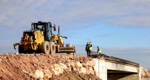 Tokmaklıdere Köprüsü sil baştan yenileniyor