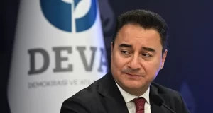 Ali Babacan: “Amacımız Türkiye’yi iki kutuplu siyaset arasına sıkıştırmayacak, Türkiye’ye nefes aldıracak bir yol”