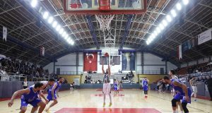 Büyükşehir Basket Etimetsgut’u ağırlıyor