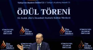 Cumhurbaşkanı Erdoğan,“Evlatlarımızı, yeni iletişim mecralarının sinsi, yıkıcı ve olumsuz etkilerine karşı korumak zorundayız”