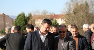AK Parti Sakarya Milletvekili Ali İnci ve Belediye Başkanı Bilal Soykan, Akyazı’lı mahalle muhtarları ile istişare ve değerlendirme toplantısı gerçekleştirdi