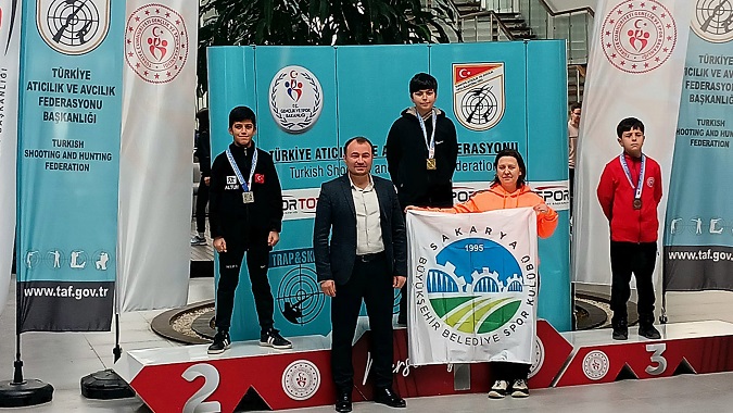 Büyükşehir Belediyesi atıcılık sporcusu Ali Mert Erdemir Türkiye Şampiyonu oldu