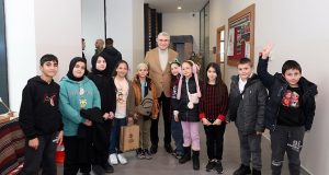 Başkan Ekrem Yüce SGM’de miniklerin derslerine konuk oldu