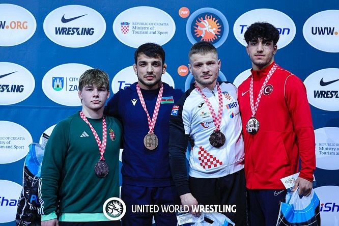 Büyükşehir Belediyesi güreş sporcusu Muhammet Ali Göçmen’den bronz madalya
