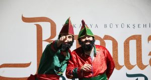 Sakarya 11 ayın sultanı Ramazan’ın huzurunu bu sokakta hissediyor