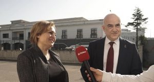 Dr. Cihan KOLİP eşi ile birlikte oyunu kullandı.