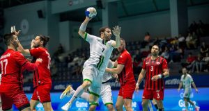 Büyükşehir hentbol Bahçelievler’de galibiyet için sahaya çıkıyor