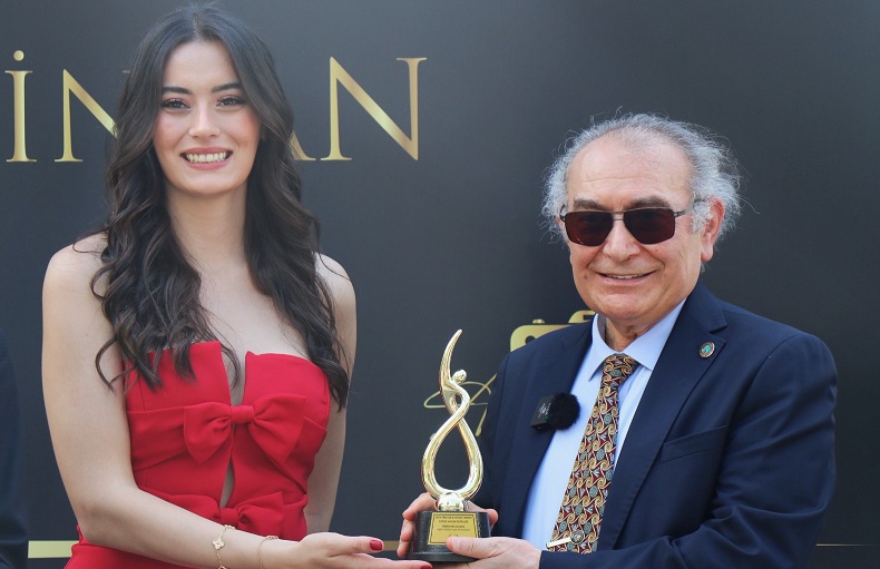 Prof. Dr. Nevzat Tarhan’a psikiyatri ödülü…
