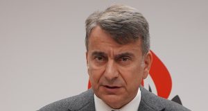 “BETON KALDIRIMLAR SOKAK HAYVANLARININ YAŞAM ALANI DEĞİLDİR.”