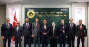 Alemdar ve Sakarya heyeti Bakan Özhaseki ile Sakarya’yı konuştu