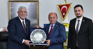 İYİ Parti Genel Başkanı Müsavat Dervişoğlu, Ferizli Belediye Başkanı Ata’yı ziyaret etti