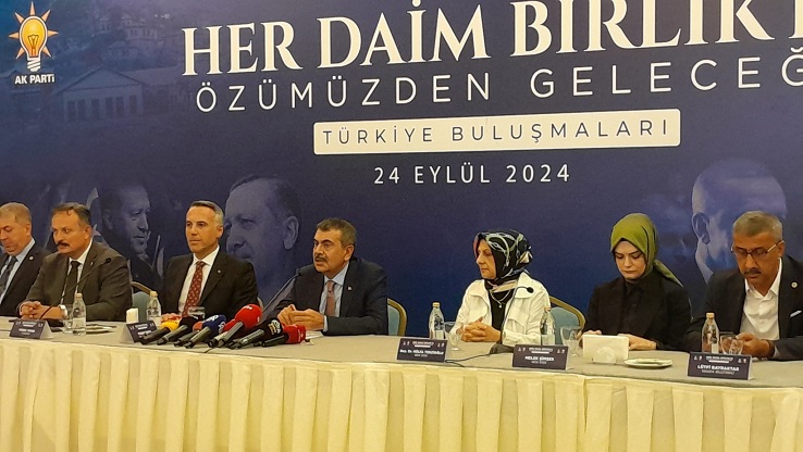 Milli Eğitim Bakanı Yusuf Tekin,”Mektupları okudum, gerçekten içim kan ağladı”