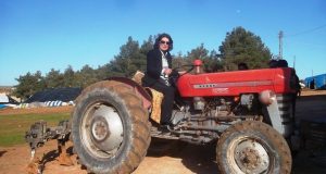 Hak ve Huzur Partisi Genel Başkanı Gürsel Yıldız”Eli nasırlı kadın çiftçilerimize, üreticilerimize minnettarız”