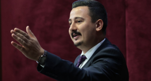 CHP’li Avukat Ahmet Yavuz Özbudak’tan Gölgelik Yönetmeliği Tasarısına Eleştiri: “Hukuki Belirsizlikler Giderilmeli”