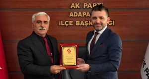 Sakarya Gaziantepliler Derneği’nden Samet Çağlayan’a “Hayırlı Olsun” ziyareti