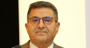 Bir sürü meslek lisesi var ama bir tarım lisesi yok? Biz tarımda da iyiyiz ve bu konuda ihtisaslaşmış okulların yaygınlaşması gerekiyor.