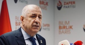 Zafer Partisi’nin 2’nci Olağan Büyük Kongresi… Ümit Özdağ, yeniden genel başkan seçildi