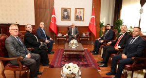 Zafer Partisi’nden Sakarya Valisi Rahmi Doğan’a ziyaret