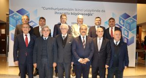 İhracatçı döviz kurunda enflasyon kadar artış istiyor