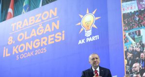 Cumhurbaşkanı ve AK Parti Genel Başkanı Recep Tayyip Erdoğan “Basiretle, ferasetle, stratejik akılla hareket ederek aramıza örülmek istenen husumet duvarlarını yıkıp atacağız”