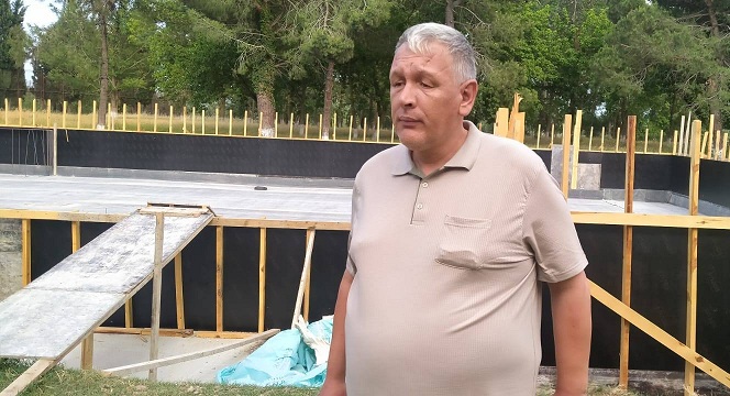 Hayırsever İş İnsanı Murat SAYIN annesi adına 8 derslikli İlk ve Ortaokul binası yaptırıyor