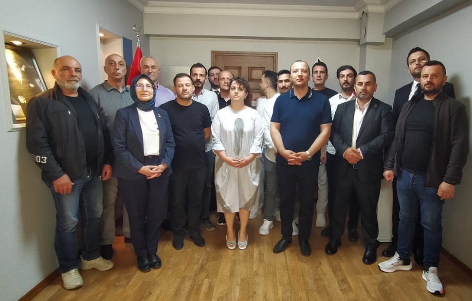 ZAFER PARTİSİ’NDE SİLİVRİ MESAJI: “Genel Başkanımız Prof. Dr. Ümit Özdağ’ın YANINDAYIZ”