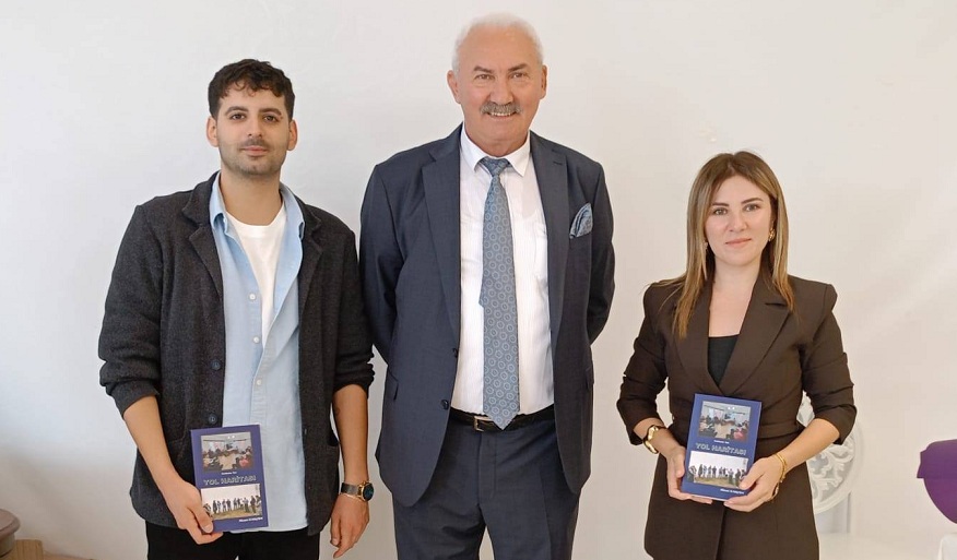 Eğitimci-Sosyoloğ- Kentsel Dönüşüm Uzmanı Hasan Kargün 2. Kitabı Emlakçılar için YOL HARİTASI imza günü ile tanıttı