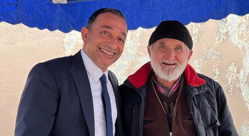 Mehmet Demir Geyve Pazarın’da Esnafla bir araya geldi