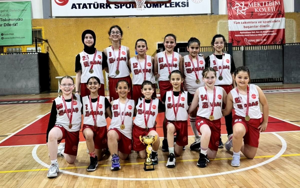 ASAŞ U11 Kız Basketbol Takımı Sakarya Şampiyonu Oldu