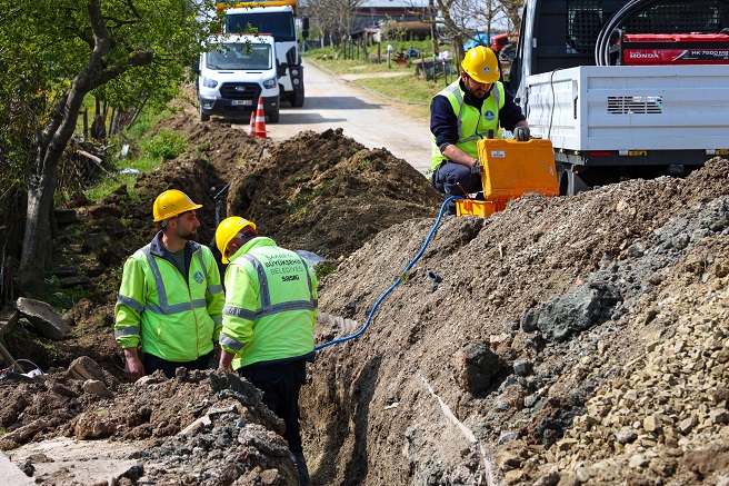 Kaynarca Osmanlı Mahallesi’nin ana iletim hattı SASKİ ile güvence altına alınıyor