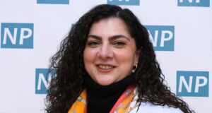 Serebral Palsi’de terapi evde de devam etmeli!