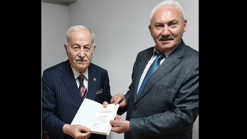 Milli Görüş Hareketi’nin önde gelen isimlerinden, eski Adalet Bakanı İsmail Müftüoğlu Hasan KARGÜN’ü ziyaret etti.
