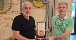 Ahde Vefa’da Bayrak değişimi başkanlık görevine Bedrettin Yaylalı seçildi