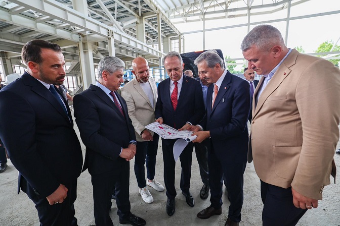 Şehir Kütüphanesi ve Bilim Merkezi’nde ortak inceleme