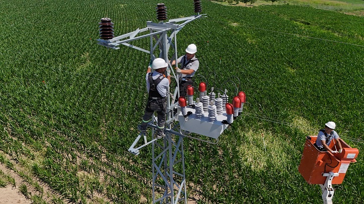 SEDAŞtan Enerji Sürekliliğini Güçlendiren Recloser Yatırımı
