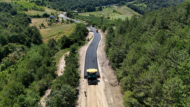 Geyve’deki 6 kilometrelik güzergâh Büyükşehirle sil baştan yenileniyor