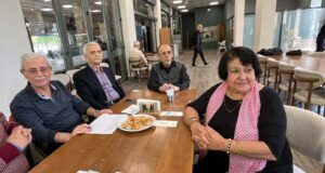 Uniroyal emeklileri 40 yıl sonra bir araya gelerek hasret giderdi.